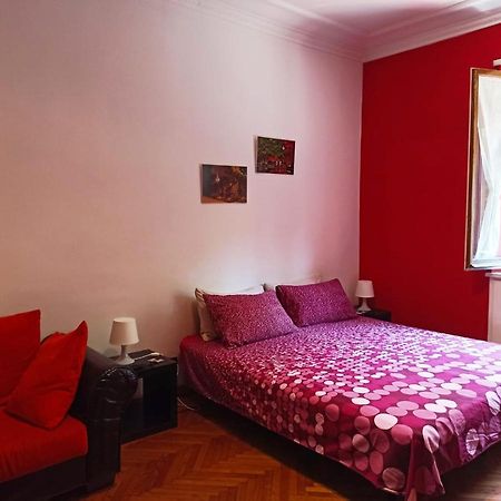 La Casa Di Born In Turin 아파트 외부 사진